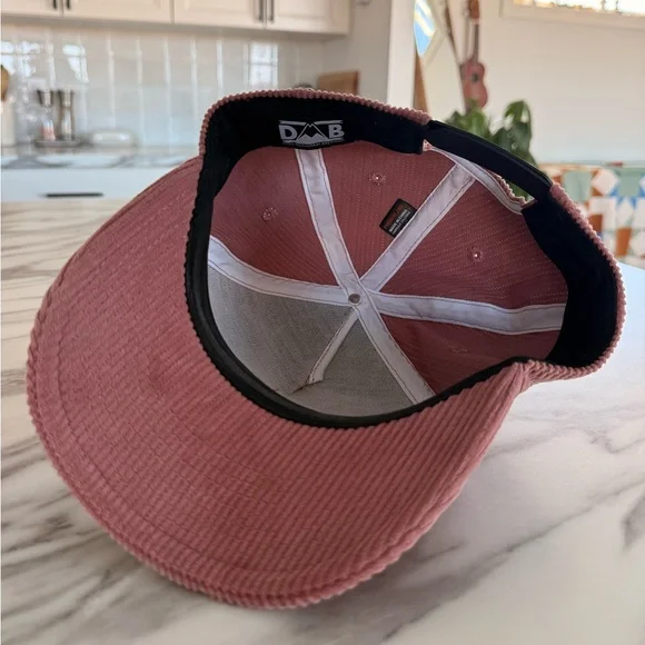 Corduroy snap back - Dog Mountain Brewing - Picture 5 of 6